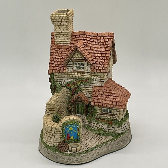 David Winter British Traditions St Anne’s Well - Picture 1 of 8